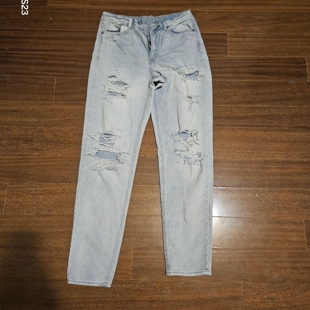 Distressed Light Blue Jeans